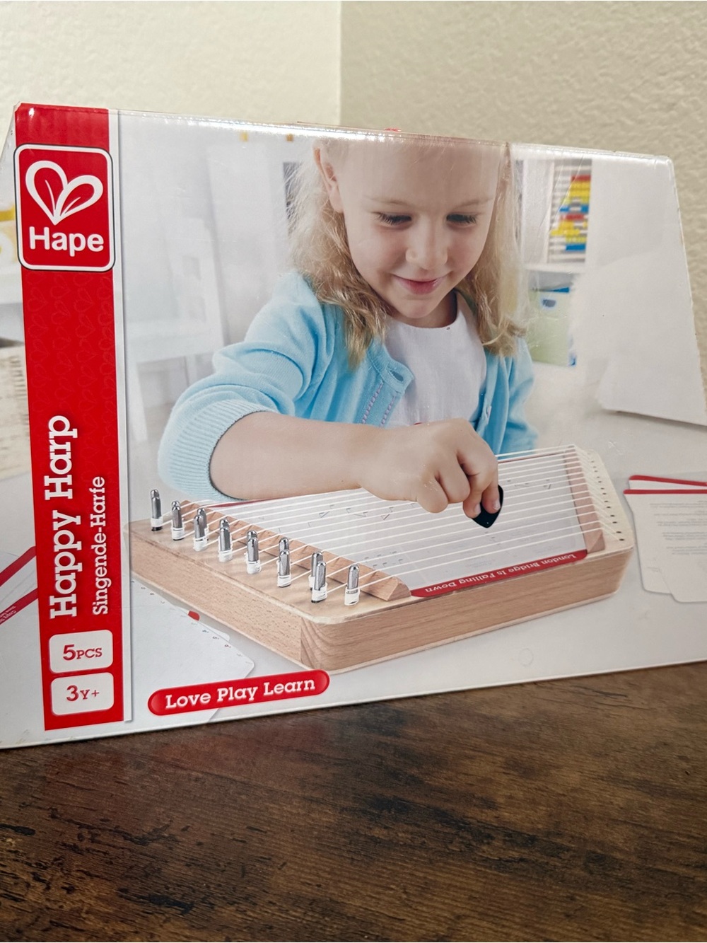 Hape Happy Harp Wooden Kids Harp - Natural & White